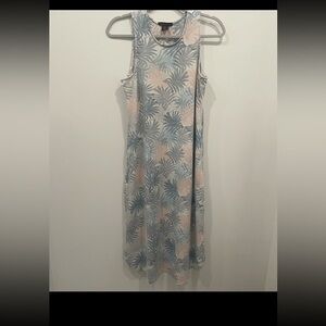 TAHARI Midi Dress Size XS Multicolor
Sleeveless Palm Tree Pattern Side Pockets